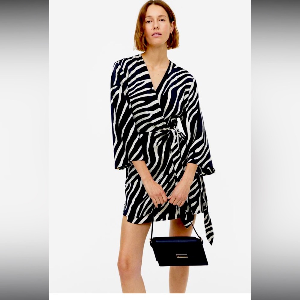 NWOT | Satin wrap dress | H & M